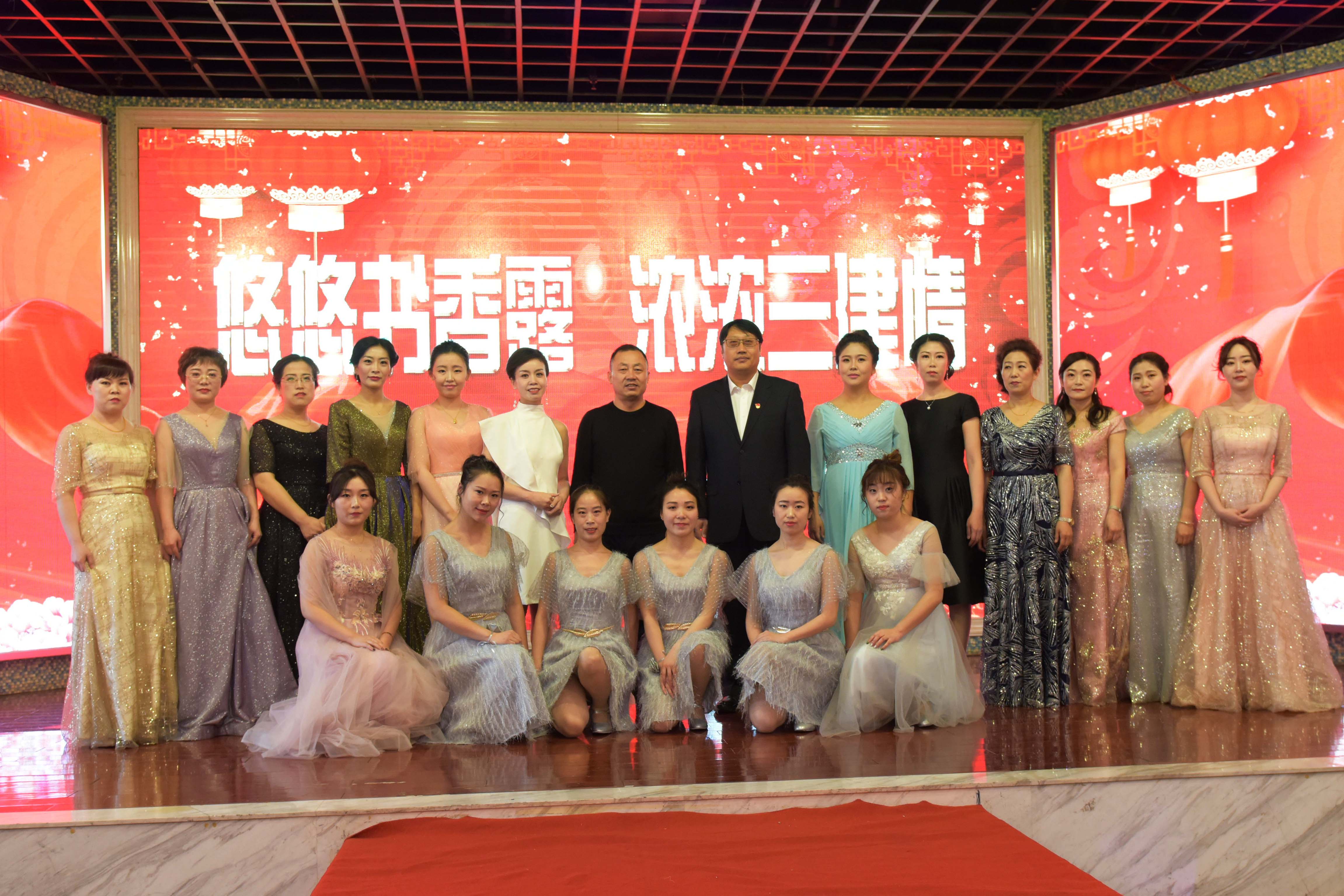 建筑巾帼展风采，，，，，山西建投三建集团女神谱新篇